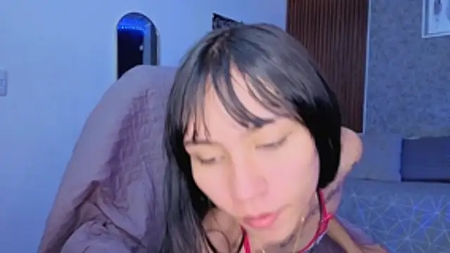 Snapshot of Miaa_Lee7 chatting on 04.22.26 Miaa Lee7 online show from 04.22.26
