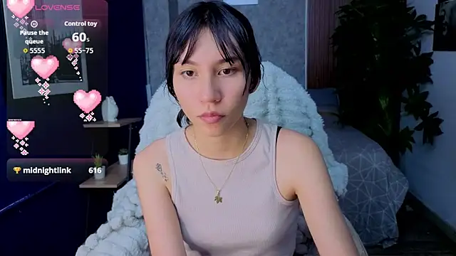 Snapshot of Miaa_Lee7 chatting on 05.12.26 Miaa Lee7 online show from 05.12.26
