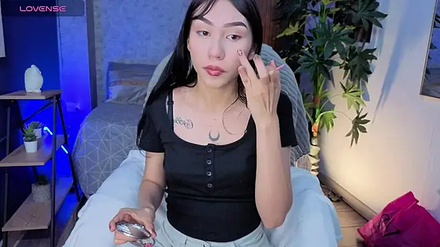 Snapshot of Miaa_Lee7 chatting on 05.19.26 Miaa Lee7 online show from 05.19.26
