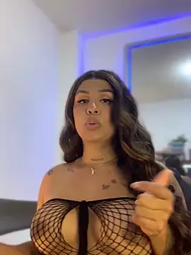 tinalove7 online show from 01.05.26