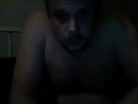 Snapshot of YourLoveBoyKevin chatting on 02.04.25 YourLoveBoyKevin online show from 02.04.25