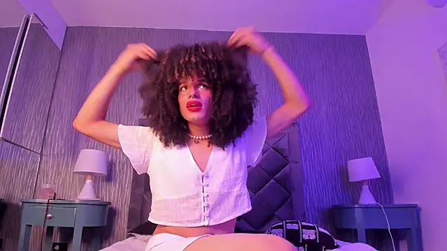 Snapshot of Indigo_star1 chatting on 02.08.25 Indigo star1 online show from 02.08.25