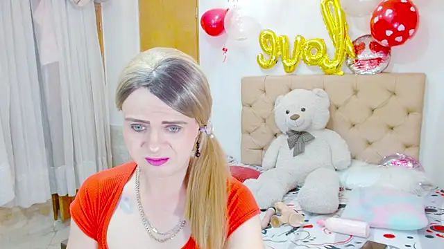 Snapshot of Dolldirtyxxx chatting on 03.01.26 Dolldirtyxxx online show from 03.01.26