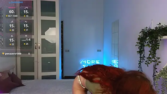 Snapshot of Katy_diamond_ chatting on 02.23.25 Katy diamond online show from 02.23.25