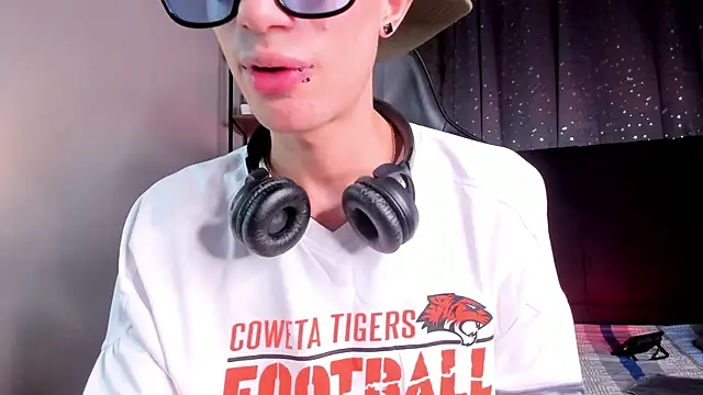 NovaaWheler online show from 12.03.25