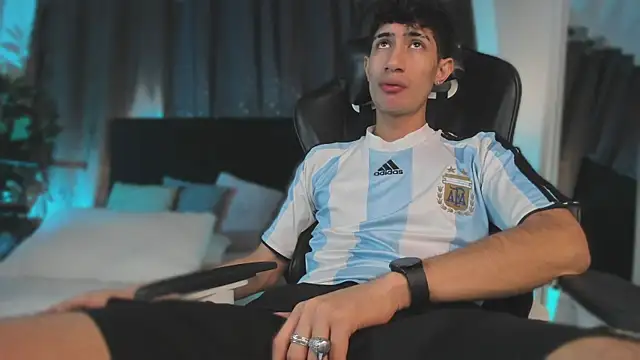 NovaaWheler online show from 04.06.26