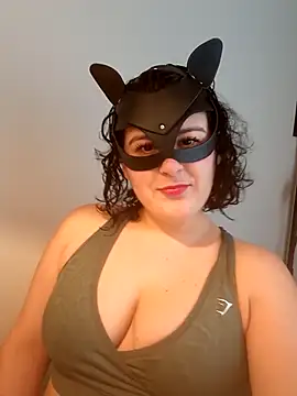 Snapshot of LunaSoleil9 chatting on 03.15.25 LunaSoleil9 online show from 03.15.25