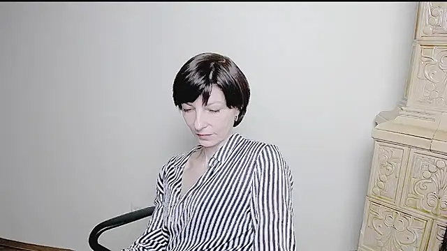  AngeliaFlow  online show from 03.17.25