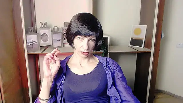  AngeliaFlow  online show from 09.25.25