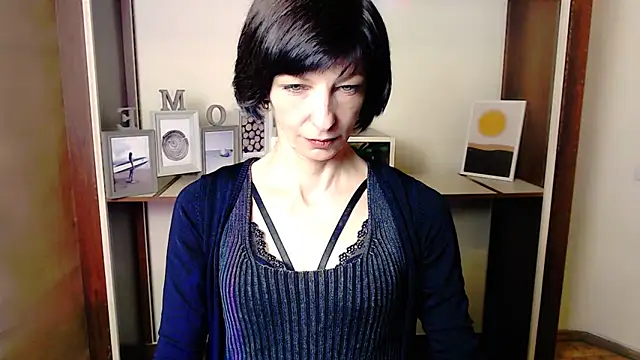  AngeliaFlow  online show from 10.01.25