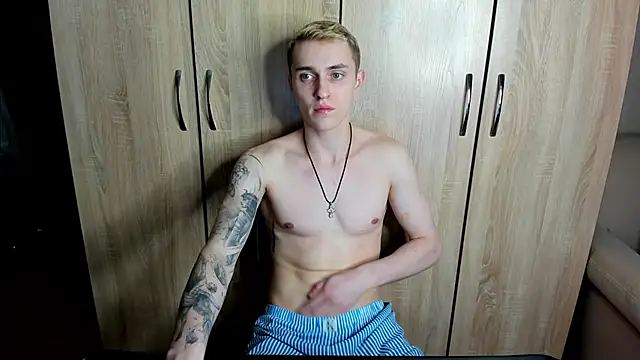 crazybottom99 online show from 03.09.25