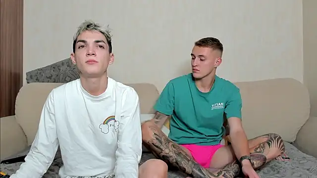 crazybottom99 online show from 09.14.25