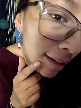 Snapshot of isabella_beauty_01 chatting on 02.09.25 isabella beauty 01 online show from 02.09.25