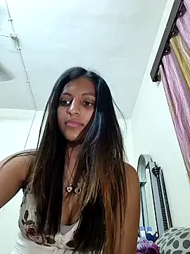Snapshot of kissmebishh chatting on 02.24.25 kissmebishh online show from 02.24.25