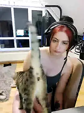 Gamergirl-Linela online show from 02.17.25