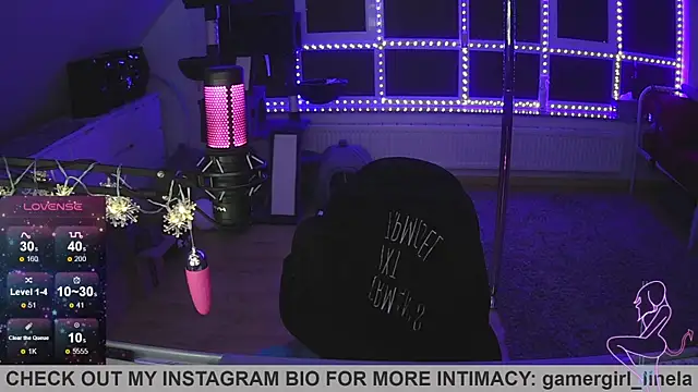 Gamergirl-Linela online show from 11.11.25