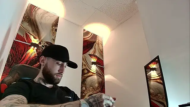 Snapshot of Luke_davis01 chatting on 02.23.26 Luke davis01 online show from 02.23.26