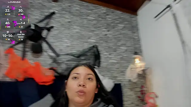 Sophia Brunett online show from 10.23.25