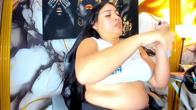 Sophia Brunett online show from 11.13.25