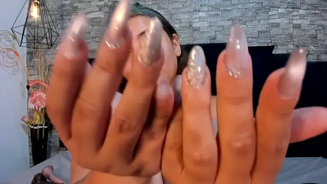 Sophia Brunett online show from 03.24.26