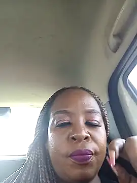 Snapshot of Mishanti chatting on 10.14.25 Mishanti online show from 10.14.25