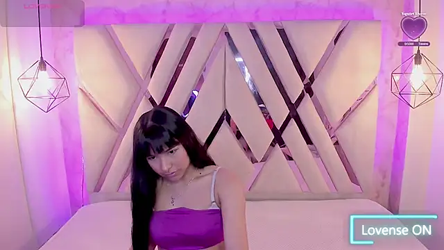 Vera Best  online show from 02.24.25