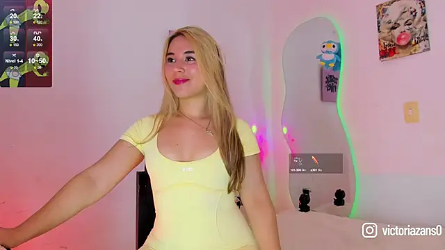 Vickyallien online show from 09.29.25