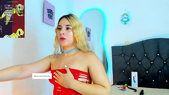 Vickyallien online show from 11.28.25