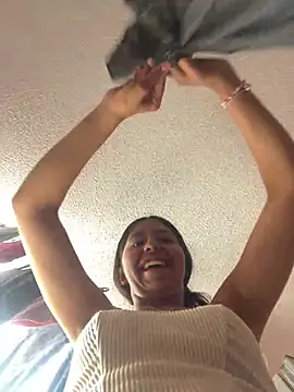 Snapshot of Venus_Day chatting on 02.08.25 Venus Day online show from 02.08.25