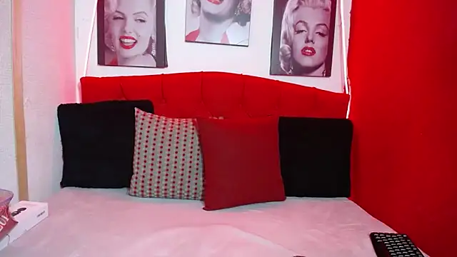 Tiana Ebony18 online show from 03.04.26