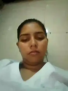 yess Hotnurse online show from 03.03.25