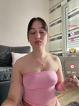 Snapshot of Daria-maus24 chatting on 06.17.26 Daria-maus24 online show from 06.17.26