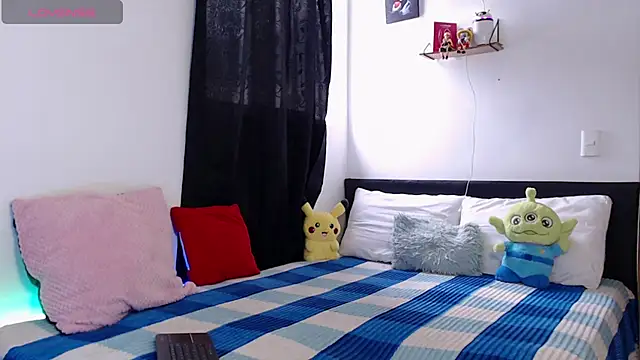 Snapshot of kyle_clint07 chatting on 12.15.25 kyle clint07 online show from 12.15.25