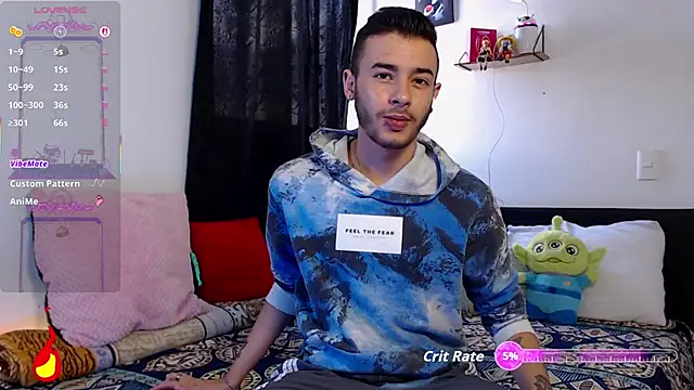 Snapshot of kyle_clint07 chatting on 12.17.25 kyle clint07 online show from 12.17.25