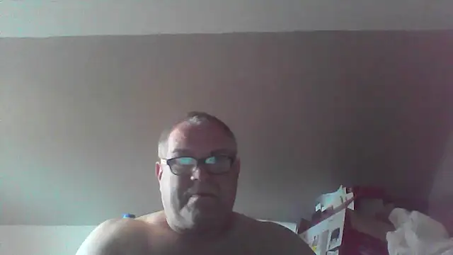 Snapshot of mkestr69 chatting on 06.24.26 mkestr69 online show from 06.24.26