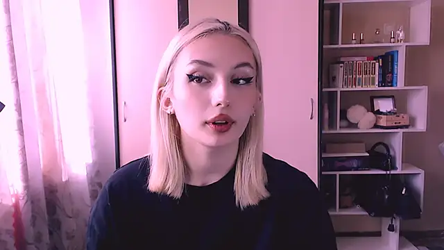 beauty blonde online show from 03.06.25