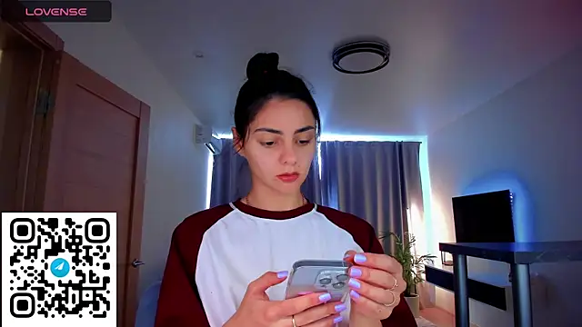 EmiliaZen online show from 09.17.25