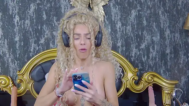 PlayfulShow online show from 02.12.25