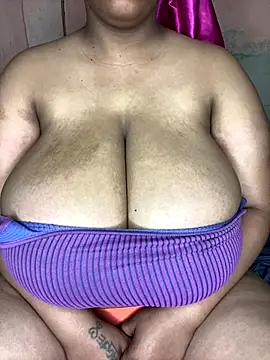 NonoGotBoobies online show from 10.22.25