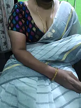 niiveditha online show from 11.21.25