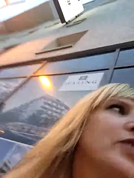 Sexybiene969 online show from 09.24.25