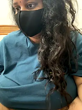 Snapshot of Yoursexy_cherry chatting on 10.02.25 Yoursexy cherry online show from 10.02.25