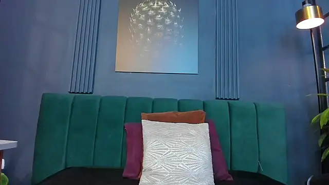 Snapshot of scarlet_edwars chatting on 02.20.26 scarlet edwars online show from 02.20.26