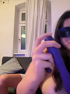 Snapshot of ArabTitsLeyla chatting on 02.08.25 ArabTitsLeyla online show from 02.08.25