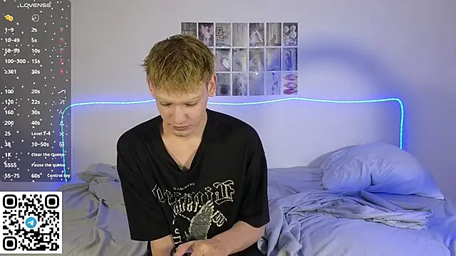 Julian wins online show from 02.21.26