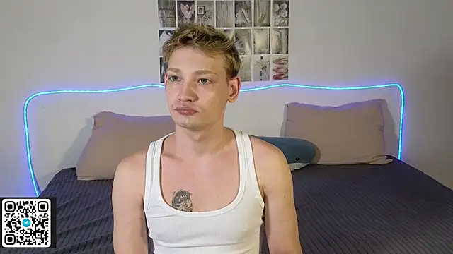 Julian wins online show from 03.02.26