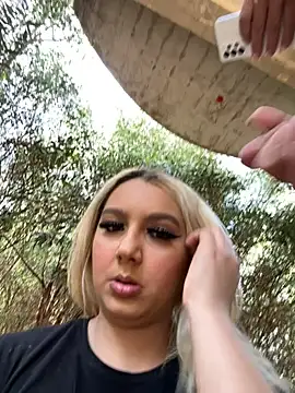 hotamanda01 online show from 12.01.25