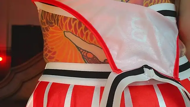 DemiDee online show from 12.24.24