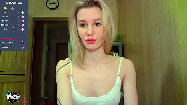 Caramel piegirl online show from 02.17.25