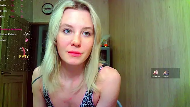 Caramel piegirl online show from 04.19.26